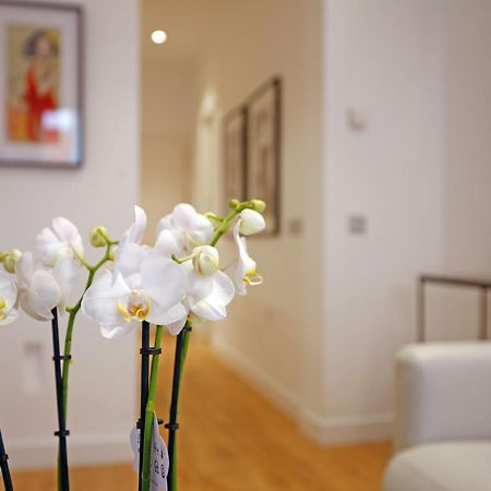 Tirso Boutique Apartment มาดริด ภายนอก รูปภาพ