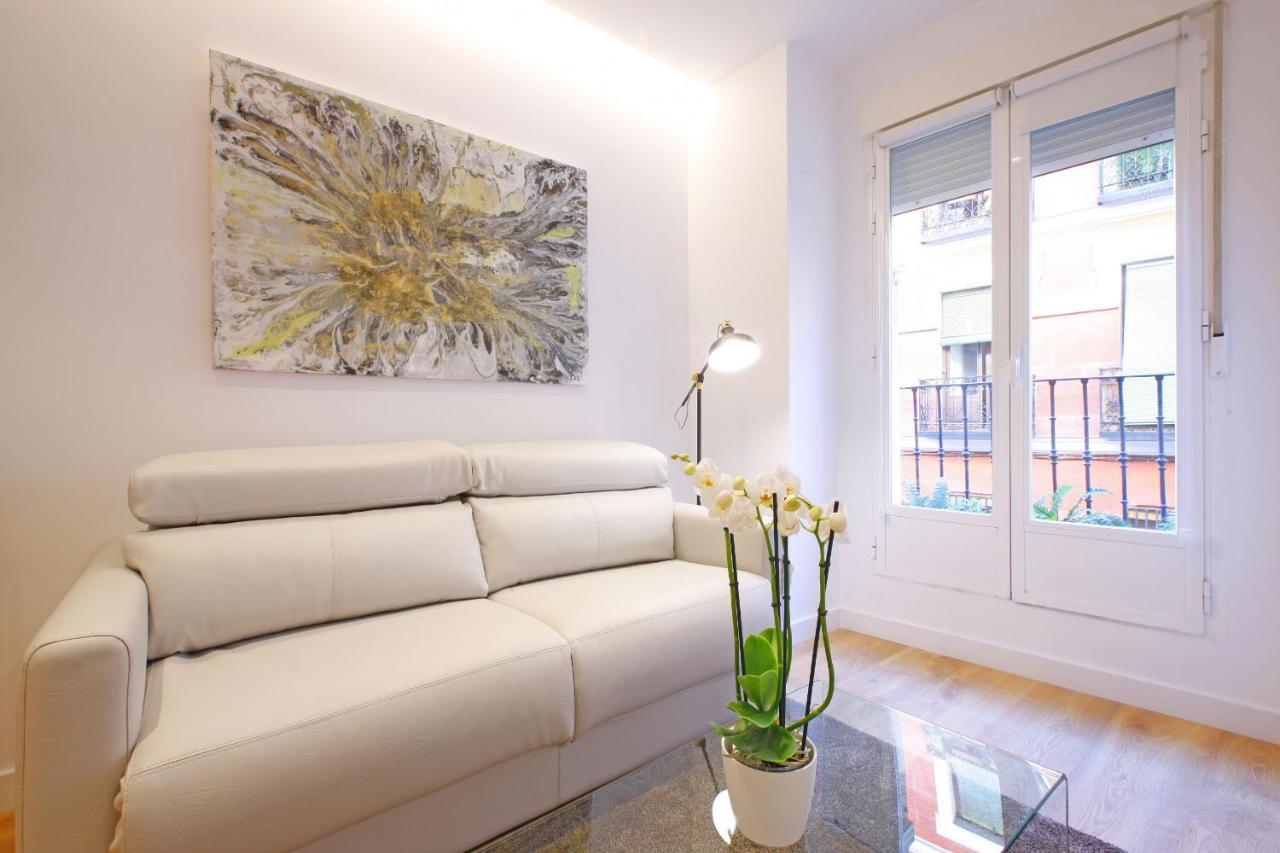 Tirso Boutique Apartment มาดริด ภายนอก รูปภาพ