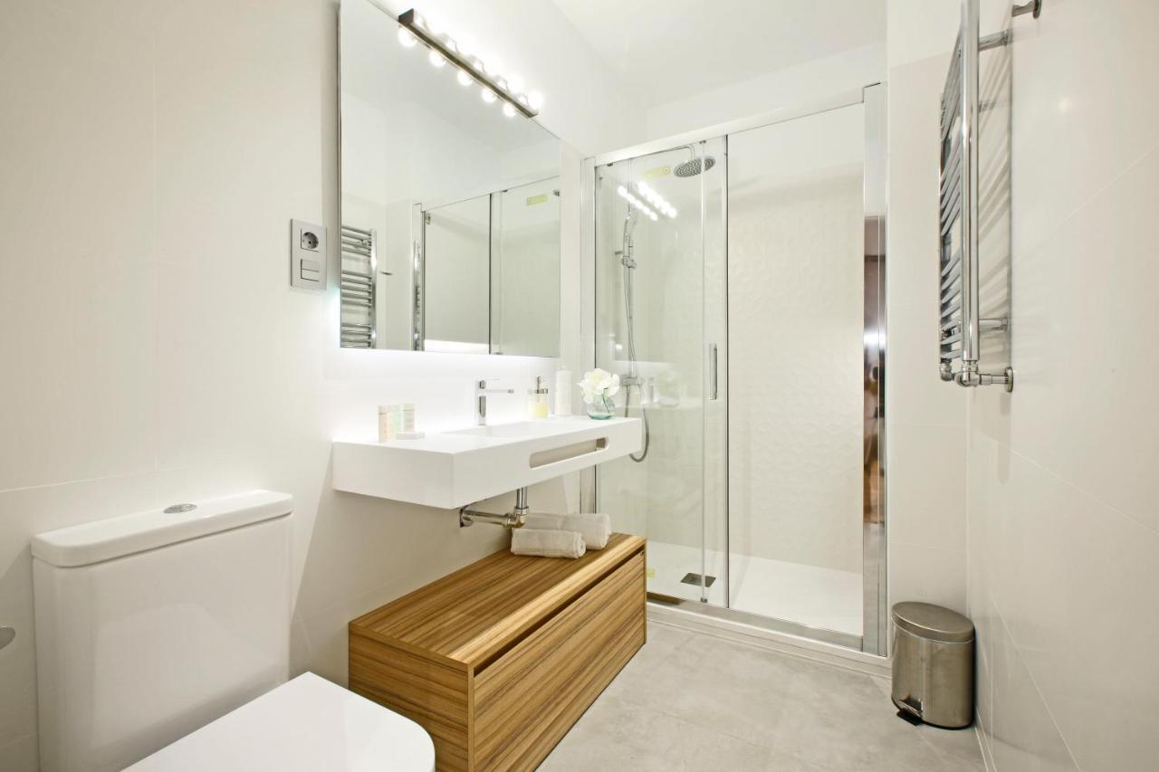 Tirso Boutique Apartment มาดริด ภายนอก รูปภาพ