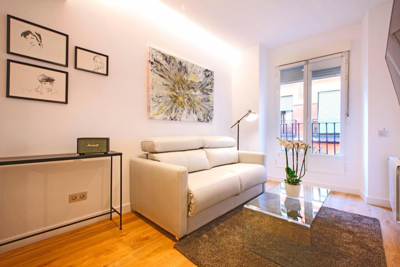 Tirso Boutique Apartment มาดริด ภายนอก รูปภาพ